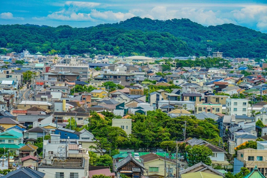 鎌倉市で一軒家を建てる費用は？新築・中古の相場と家づくりの流れをチェック